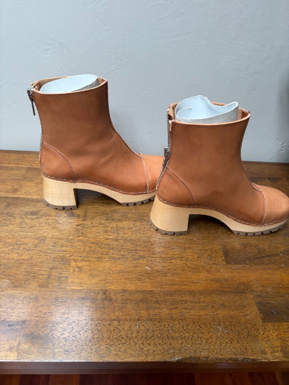 Swedish Hasbeens Women’s Tan Leather Stitchy Ankle Boots Size 36 NWOB - Picture 2 of 5